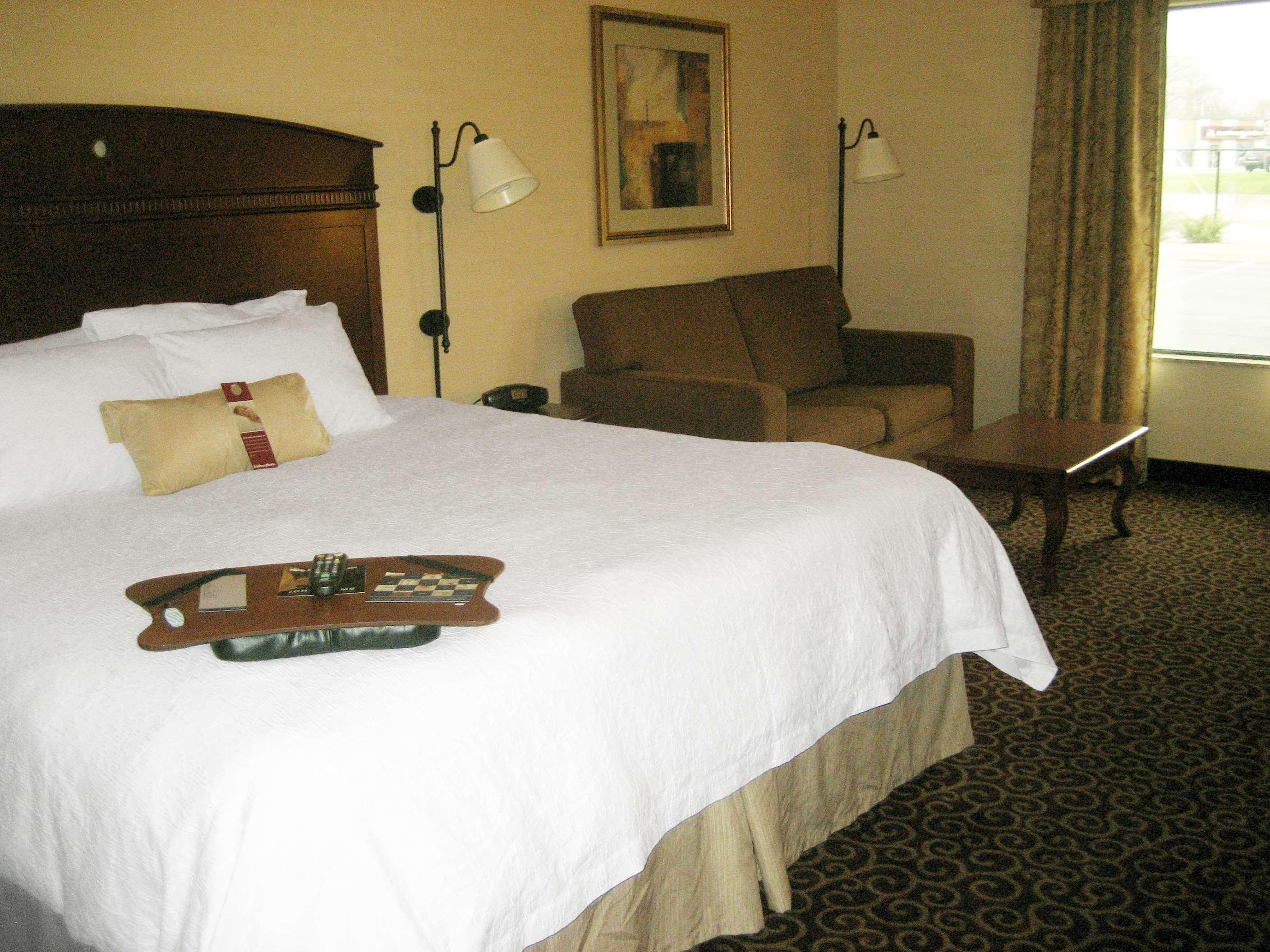 Hampton 3*