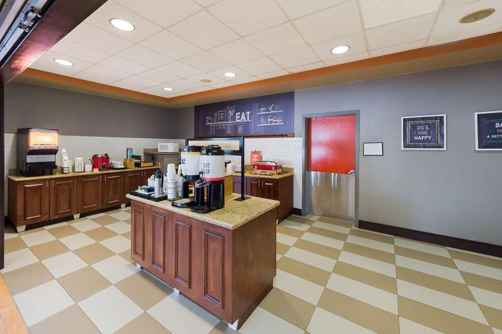 Hotel Hampton